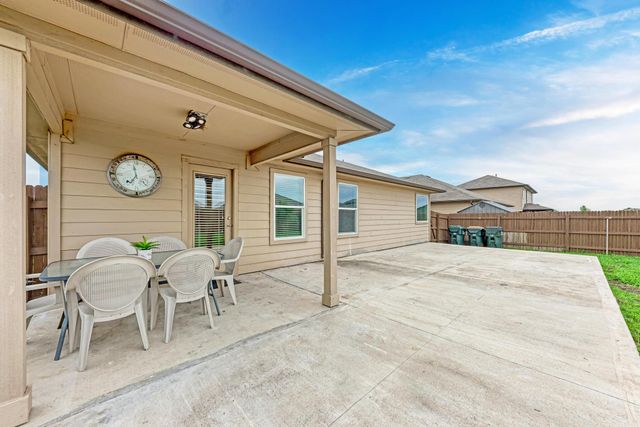 233 Wallops, Kyle, TX 78640