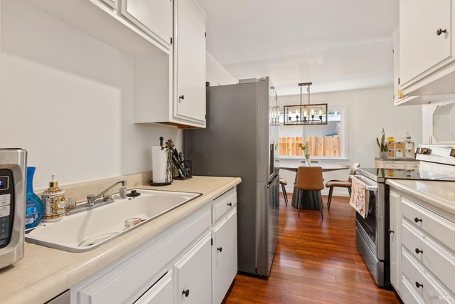 661 Mathews Ct, Vacaville, CA 95687