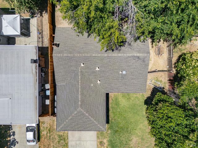 661 Mathews Ct, Vacaville, CA 95687