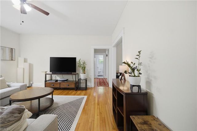 940 Gates Ave Apt A3, Norfolk, VA 23517