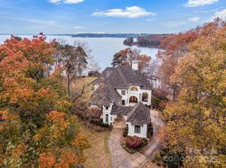 15503 Fishermans Rest Court, Cornelius, NC 28031