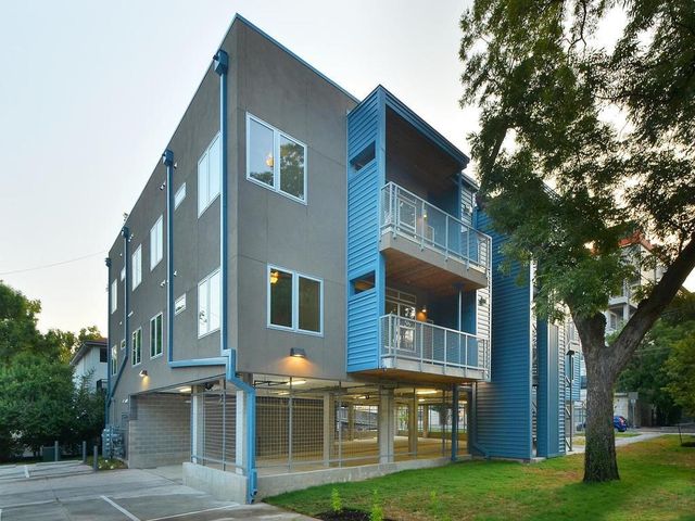 2822 Rio Grande ST, Austin, TX 78705