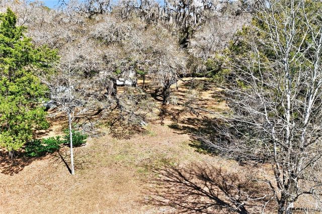 7610 E Spanish Trail, Floral City, FL 34436