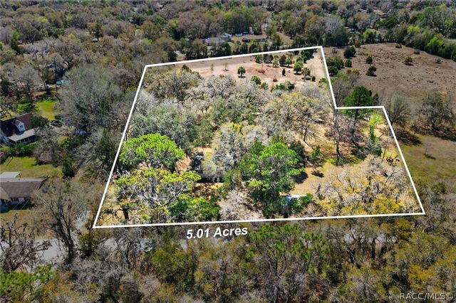 7610 E Spanish Trail, Floral City, FL 34436