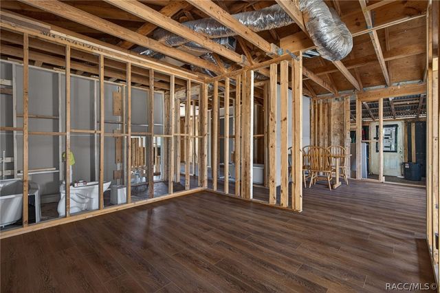 7610 E Spanish Trail, Floral City, FL 34436