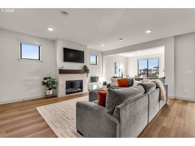 17115 Ne 83RD St, Vancouver, WA 98682