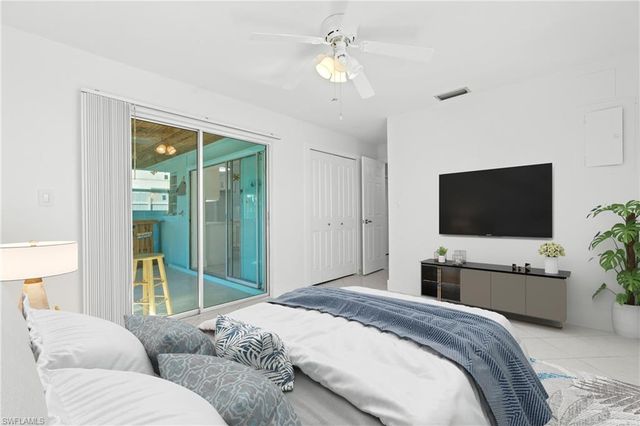 11828 Island AVE, Matlacha, FL 33993