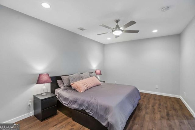 555 Glenaire Walk SE, Atlanta, GA 30316