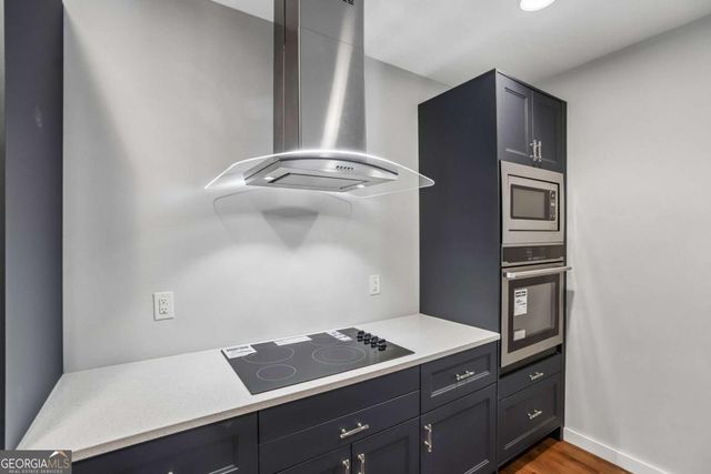 555 Glenaire Walk SE, Atlanta, GA 30316