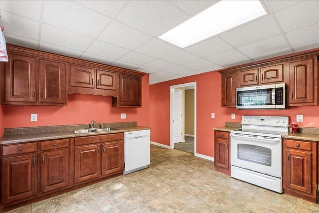 318 Eaglebend Drive, Cohutta, GA 30710