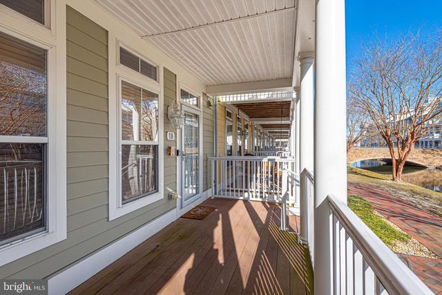 18 CANAL SIDE MEWS W, Ocean City, MD 21842