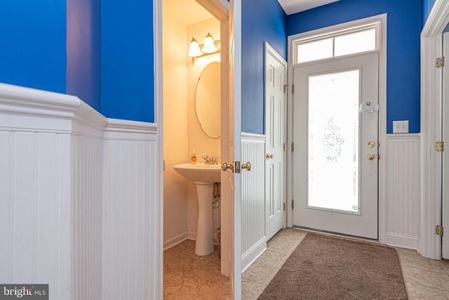 18 CANAL SIDE MEWS W, Ocean City, MD 21842