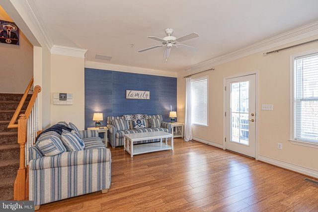 18 CANAL SIDE MEWS W, Ocean City, MD 21842