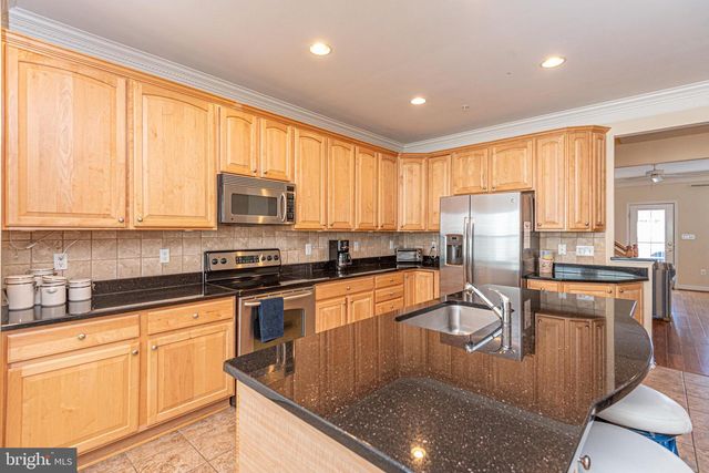 18 CANAL SIDE MEWS W, Ocean City, MD 21842