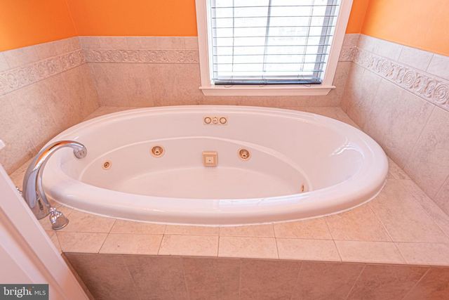 18 CANAL SIDE MEWS W, Ocean City, MD 21842