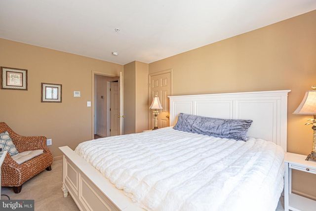 18 CANAL SIDE MEWS W, Ocean City, MD 21842