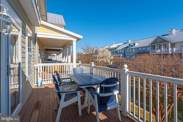 18 CANAL SIDE MEWS W, Ocean City, MD 21842
