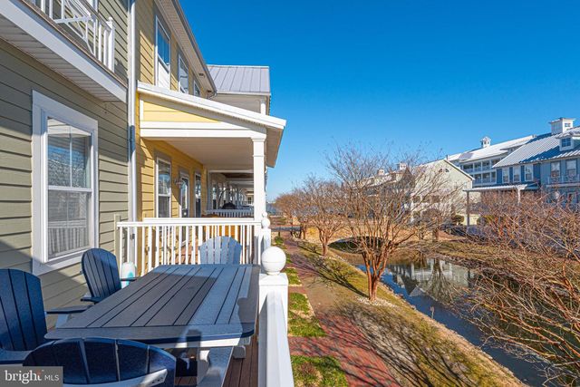 18 CANAL SIDE MEWS W, Ocean City, MD 21842