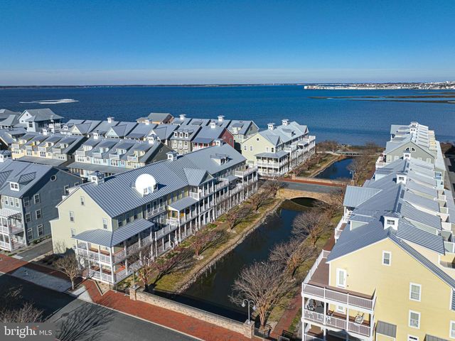 18 CANAL SIDE MEWS W, Ocean City, MD 21842