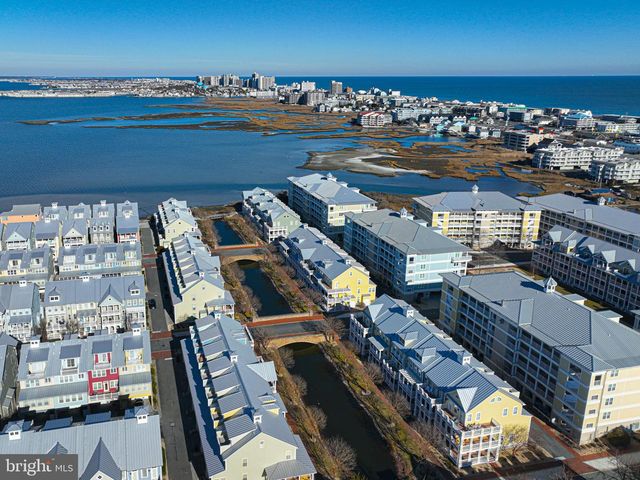 18 CANAL SIDE MEWS W, Ocean City, MD 21842