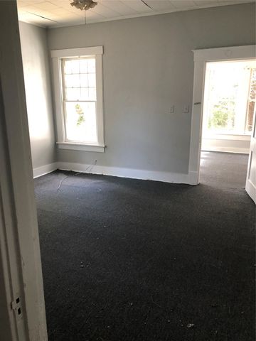 2424 Highland Avenue, Shreveport, LA 71104