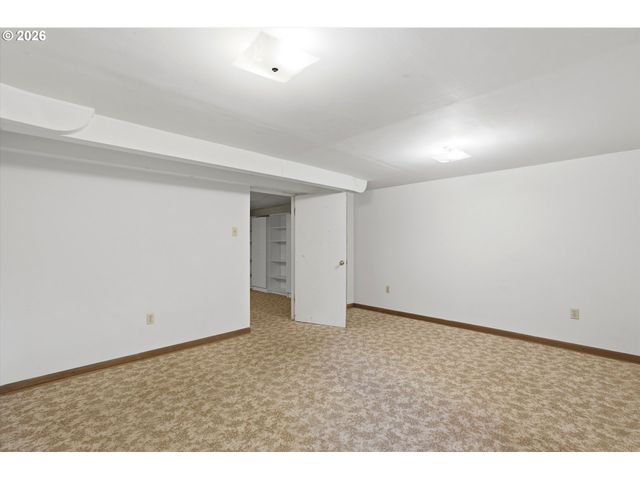 1595 Nw 1ST St, Gresham, OR 97030