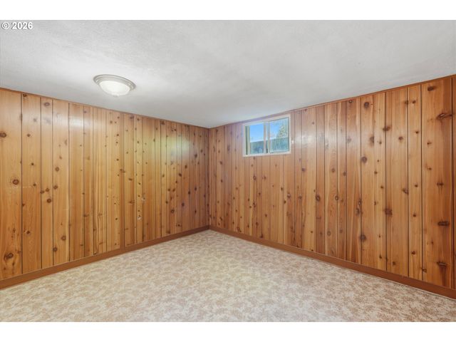 1595 Nw 1ST St, Gresham, OR 97030