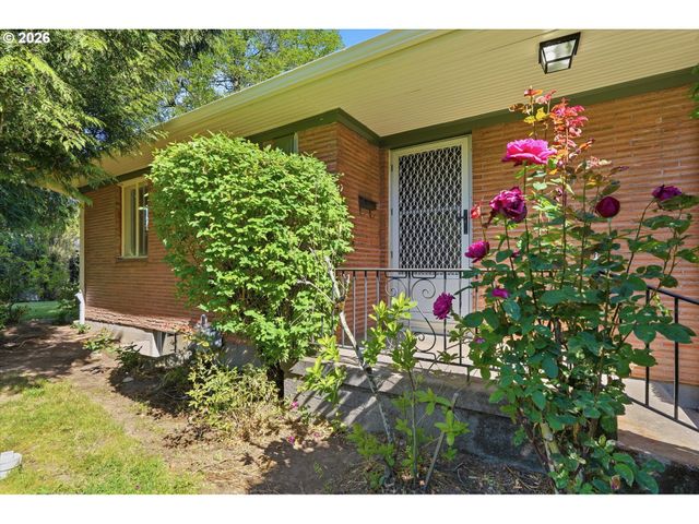 1595 Nw 1ST St, Gresham, OR 97030