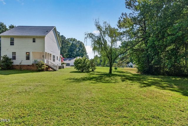 100 Trailwood Drive, Clayton, NC 27520