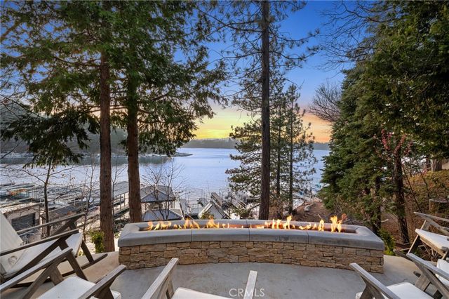 496 North State Highway 173, Lake Arrowhead, CA 92352