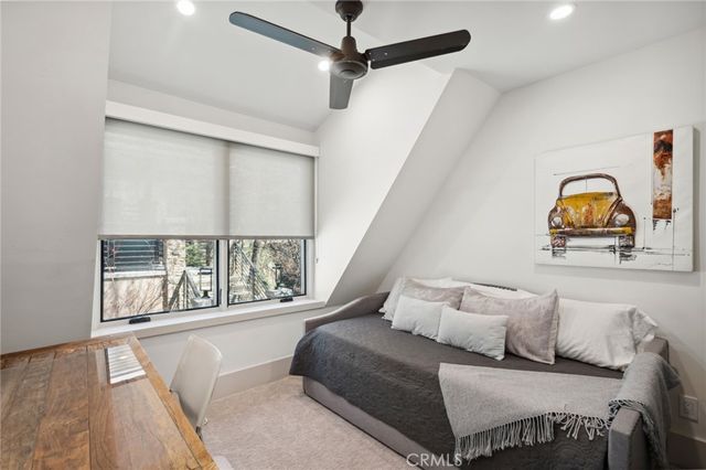 496 North State Highway 173, Lake Arrowhead, CA 92352