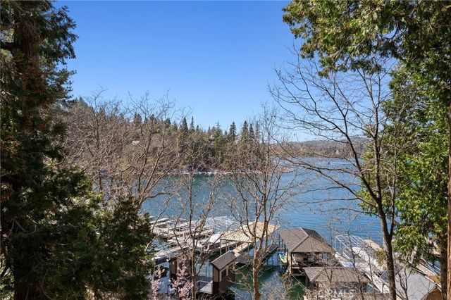 496 North State Highway 173, Lake Arrowhead, CA 92352