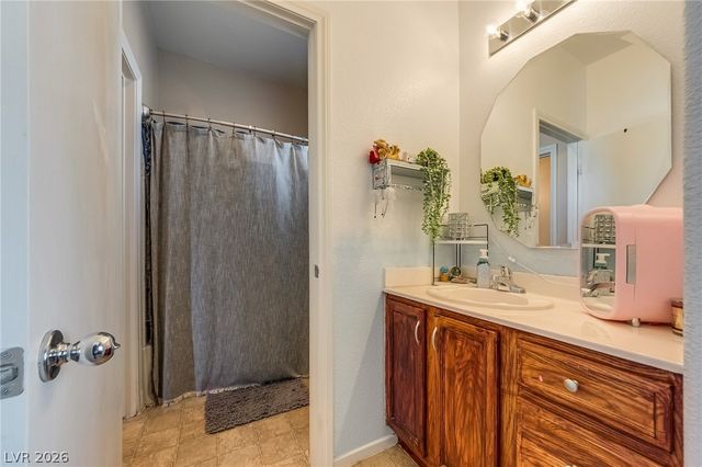 6329 Orions Tool Street, North Las Vegas, NV 89031