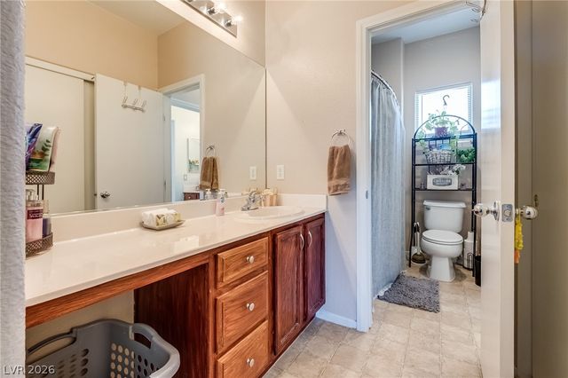 6329 Orions Tool Street, North Las Vegas, NV 89031