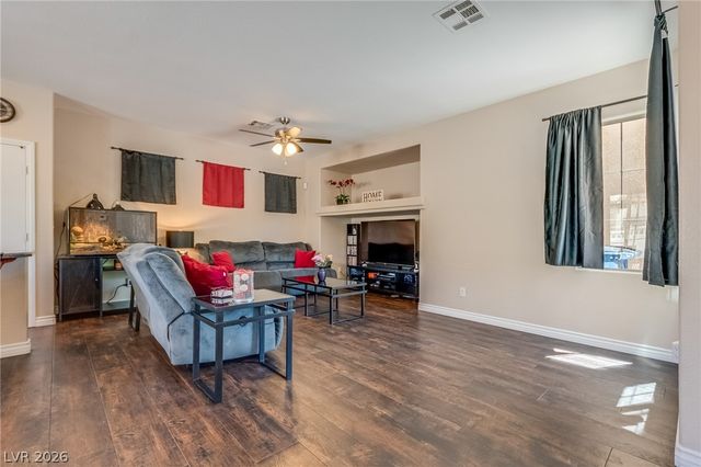 6329 Orions Tool Street, North Las Vegas, NV 89031