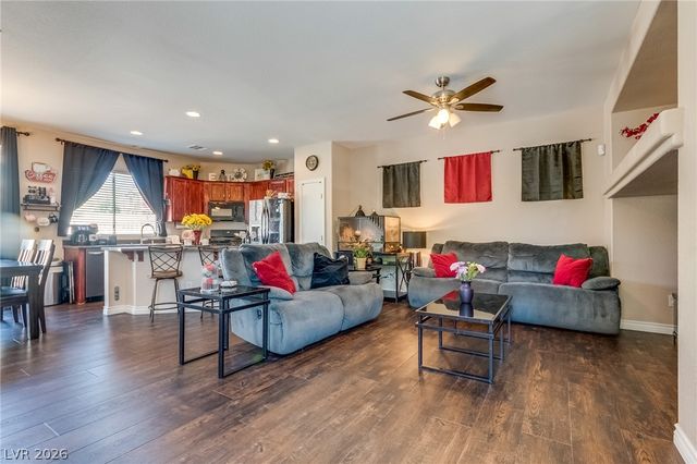 6329 Orions Tool Street, North Las Vegas, NV 89031