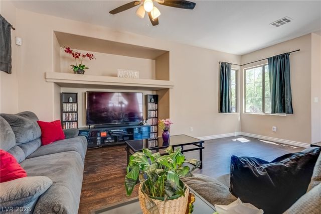 6329 Orions Tool Street, North Las Vegas, NV 89031