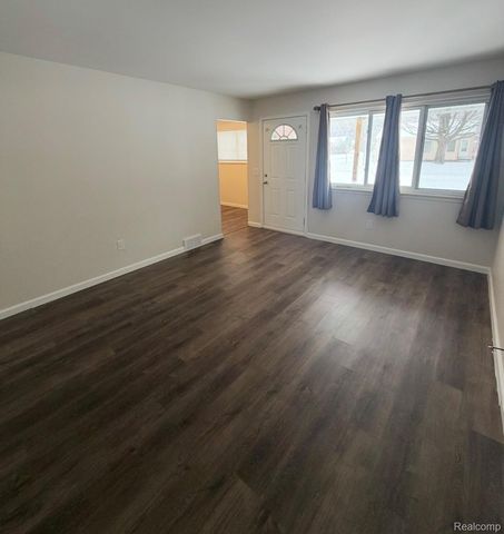 21053 Saint Francis Street, Farmington Hills, MI 48336