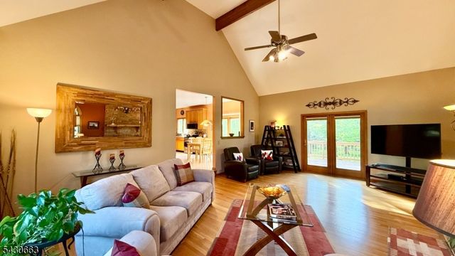 26 Poling Farm Ct, Montgomery Twp., NJ 08502