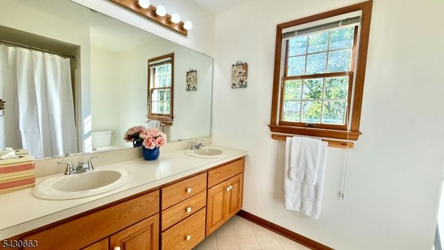 26 Poling Farm Ct, Montgomery Twp., NJ 08502