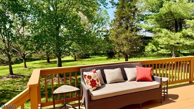 26 Poling Farm Ct, Montgomery Twp., NJ 08502