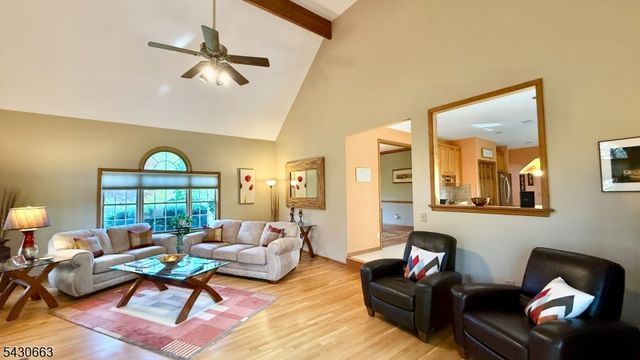 26 Poling Farm Ct, Montgomery Twp., NJ 08502