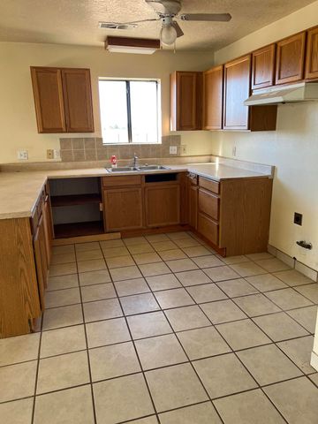 43 Reata Road, Moriarty, NM 87035