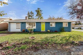 24738 14th Avenue S, Des Moines, WA 98198