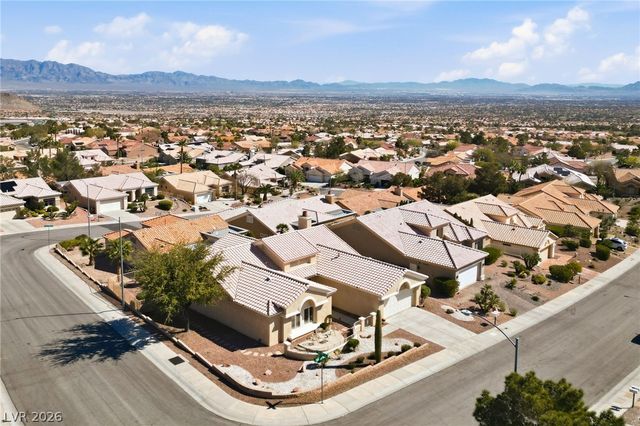 11024 Glacier View Avenue, Las Vegas, NV 89134