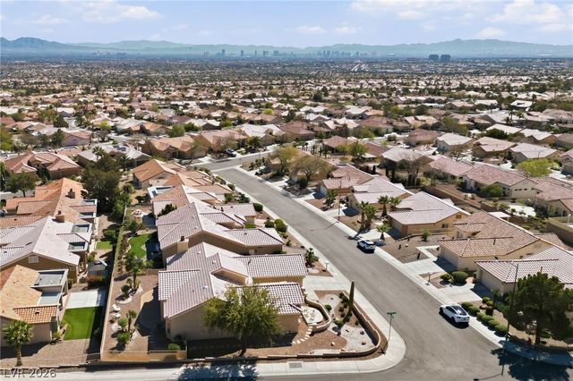 11024 Glacier View Avenue, Las Vegas, NV 89134