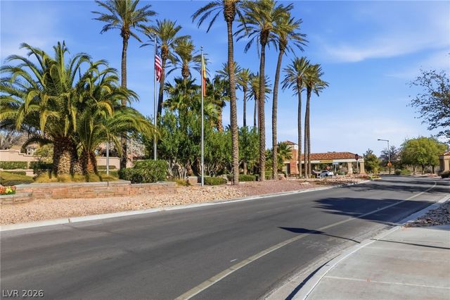 11024 Glacier View Avenue, Las Vegas, NV 89134