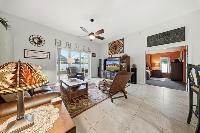 10005 KATIE COURT, Tampa, FL 33647