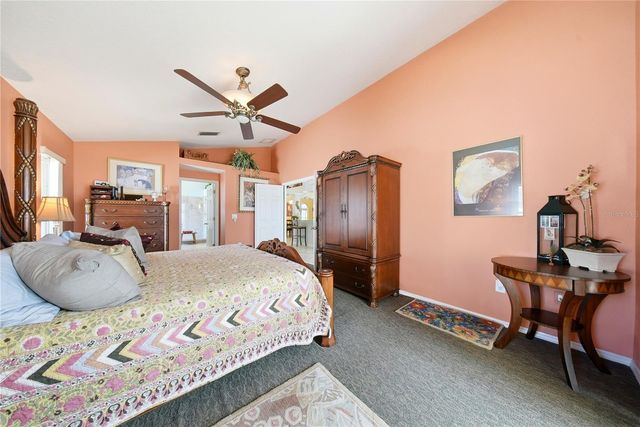 10005 KATIE COURT, Tampa, FL 33647