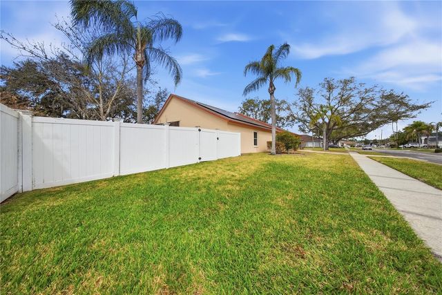 10005 KATIE COURT, Tampa, FL 33647